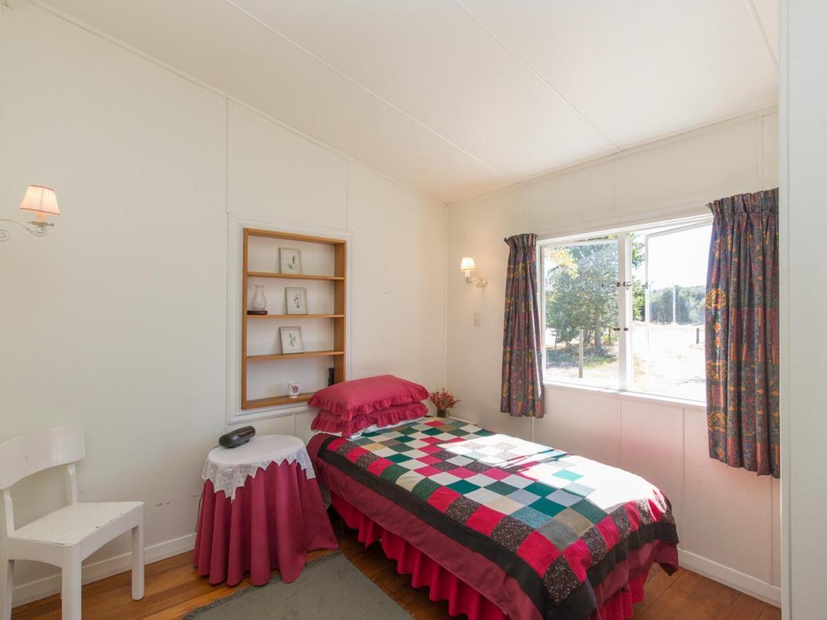 Southern Lakes Sweetie - Albert Town Bach Wanaka Buitenkant foto